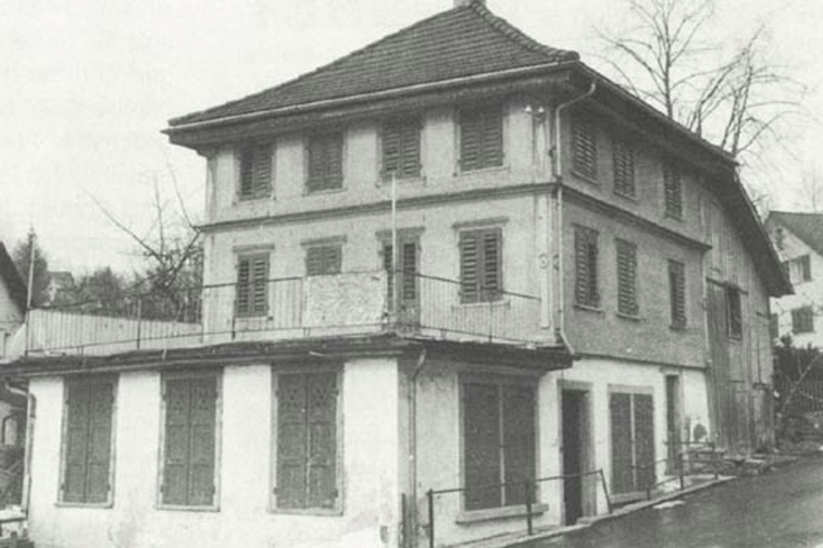 1917